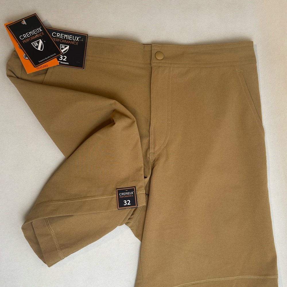 Daniel Cremieux Performance Khaki Shorts